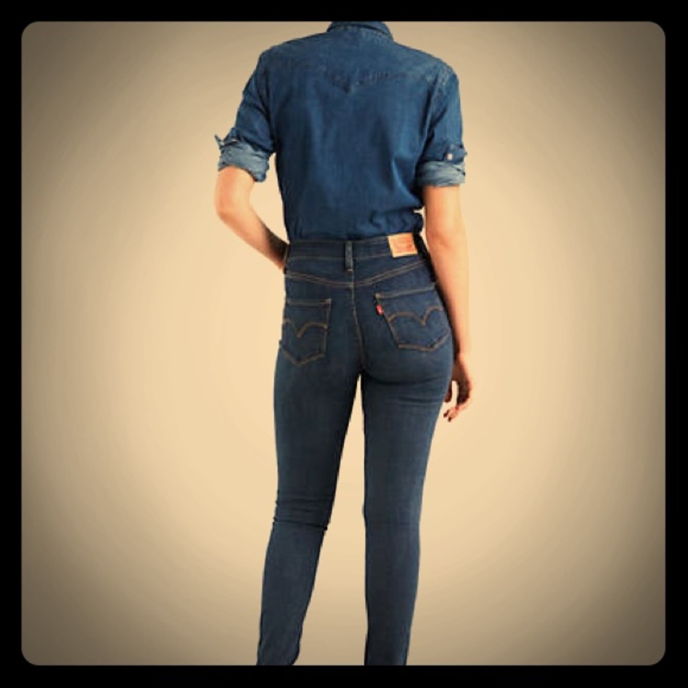 Women’s Levi’s high rise skinny jeans, size 32